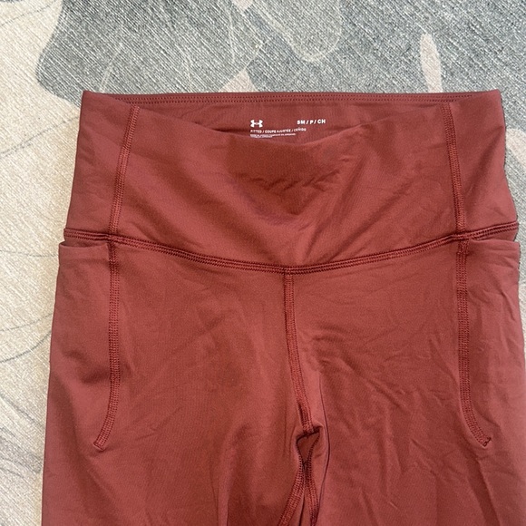 Under Armour - Sz small. Rust color Capri leggings w/ pockets. Never worn. - Picture 2 of 5